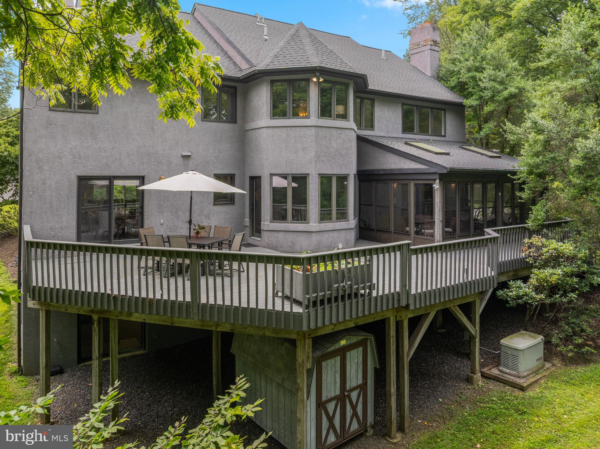 412 HIDDEN VALLEY ROAD