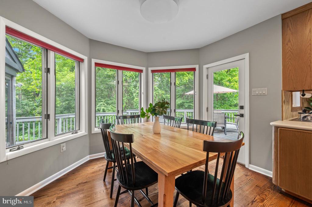 412 HIDDEN VALLEY ROAD