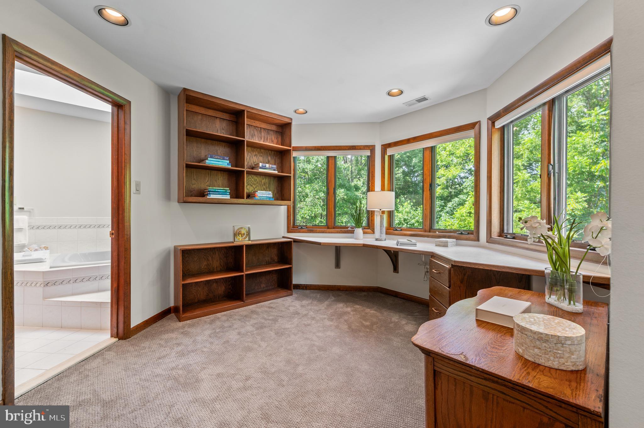 412 HIDDEN VALLEY ROAD