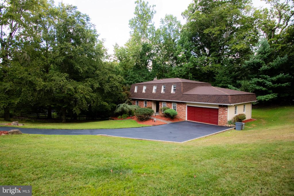 210 MARTINS RUN