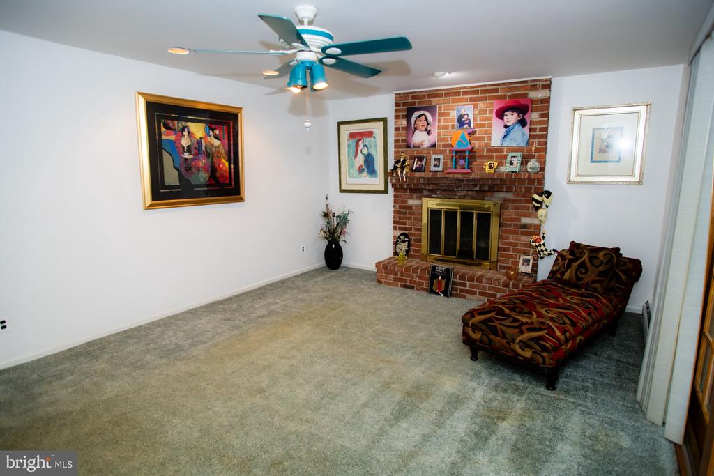 210 MARTINS RUN