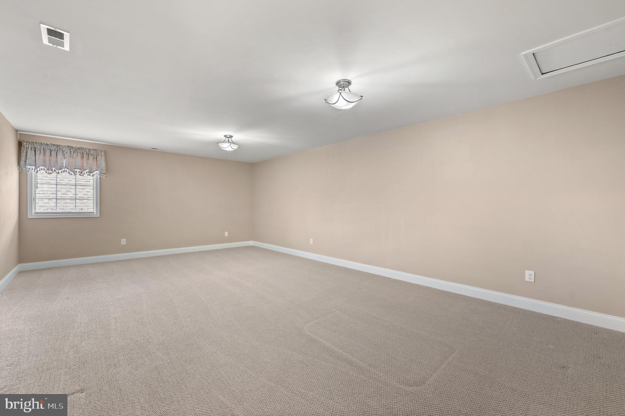 3714 ROSE TRADER LANE