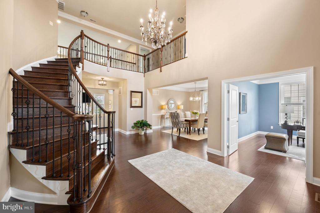 3714 ROSE TRADER LANE