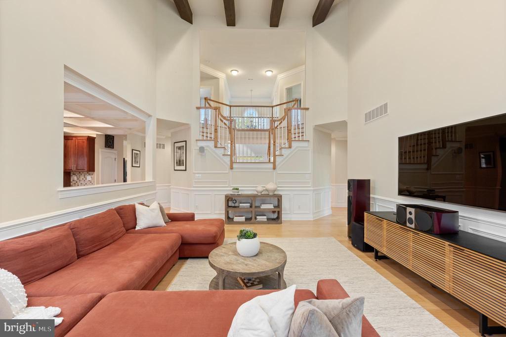 3917 WOODLAND DRIVE