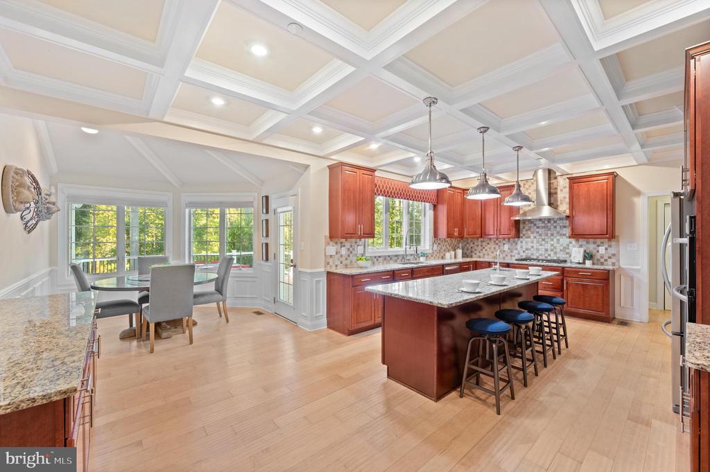 3917 WOODLAND DRIVE