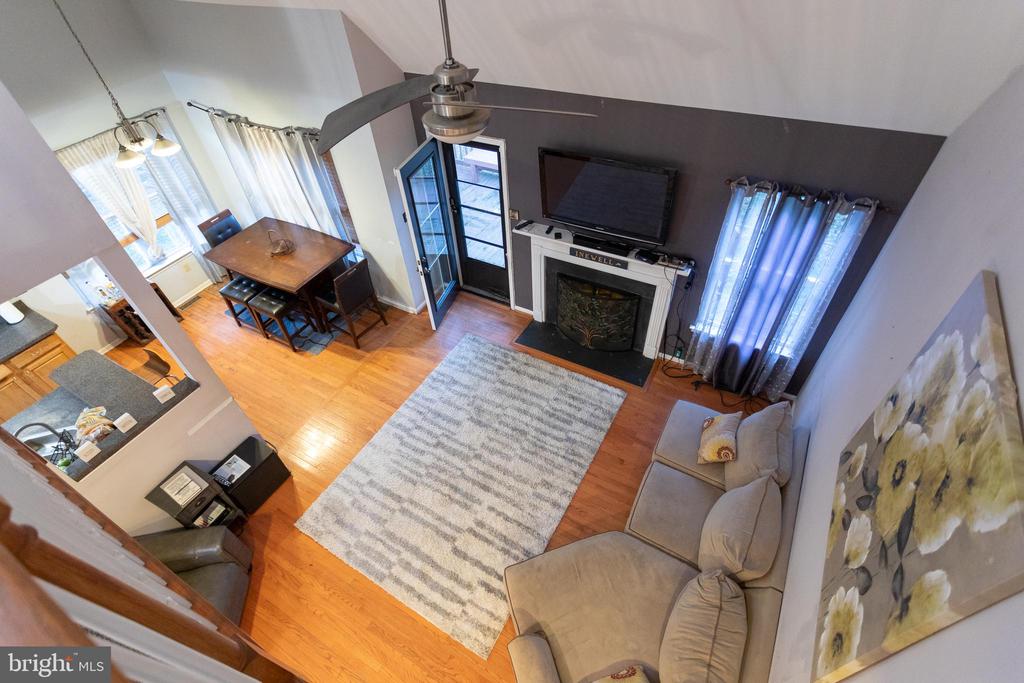 356 N STATE ROAD