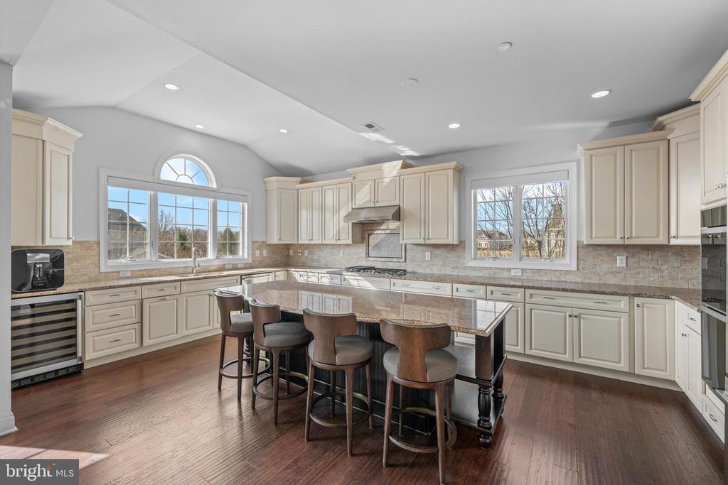 3804 BALDWIN LANE