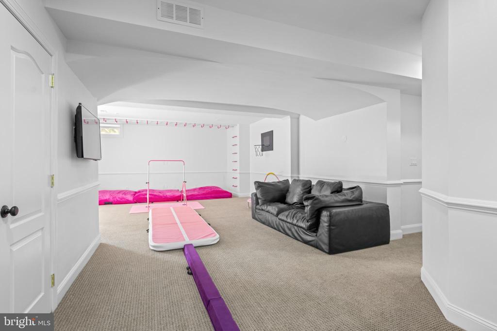 3804 BALDWIN LANE
