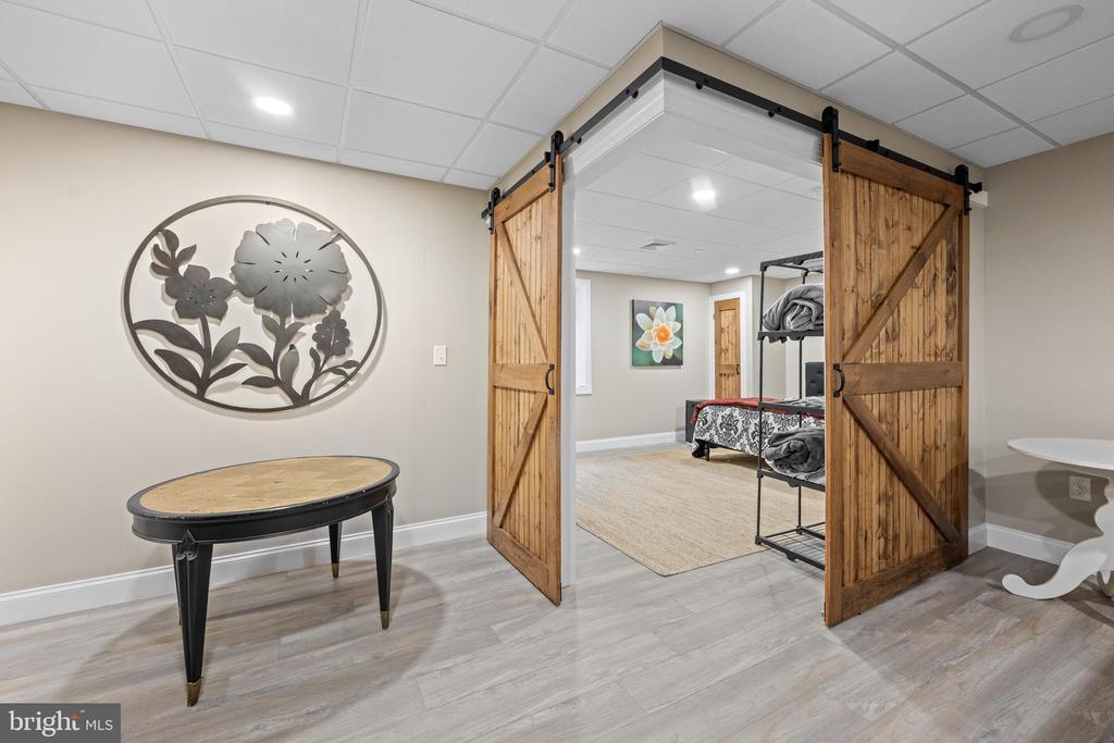 407 BERLO LANE