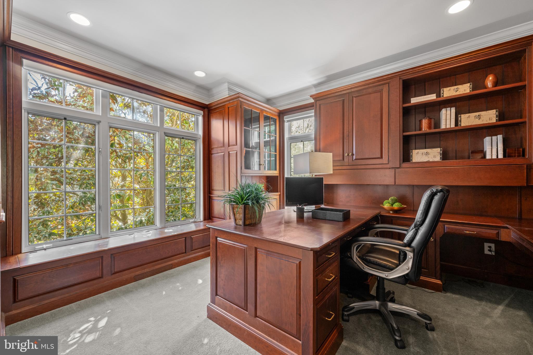365 ARBOR CIRCLE