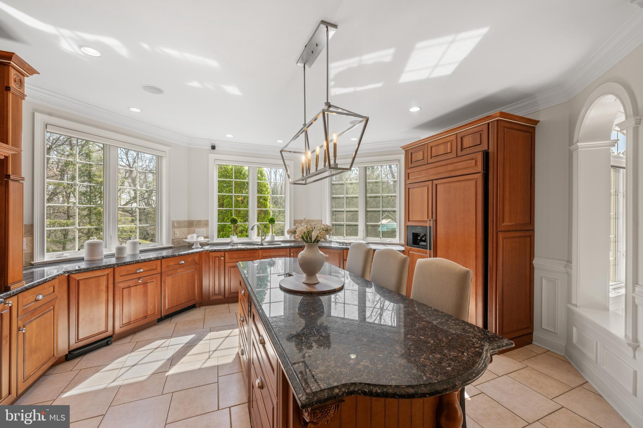 365 ARBOR CIRCLE