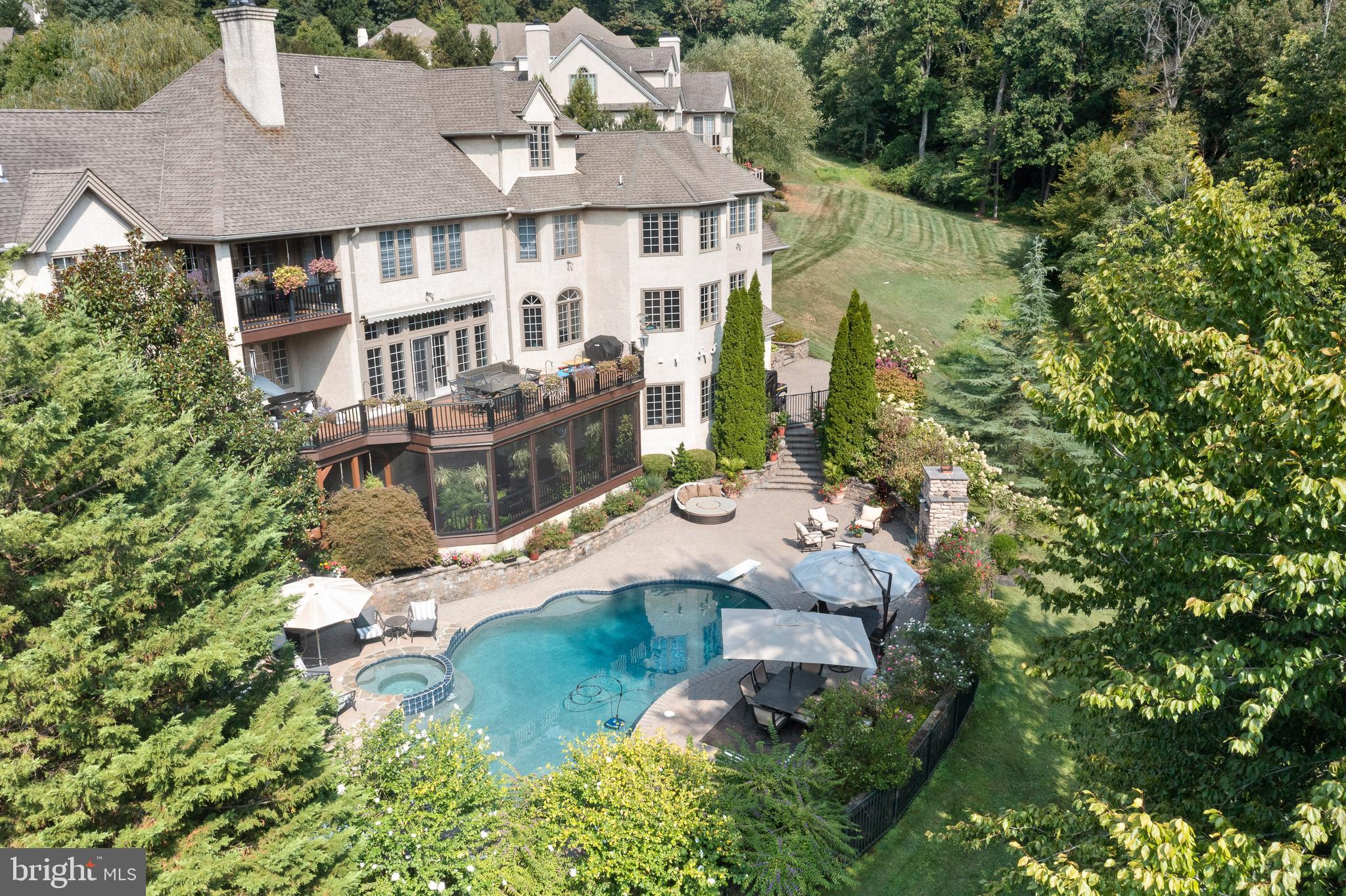 365 ARBOR CIRCLE