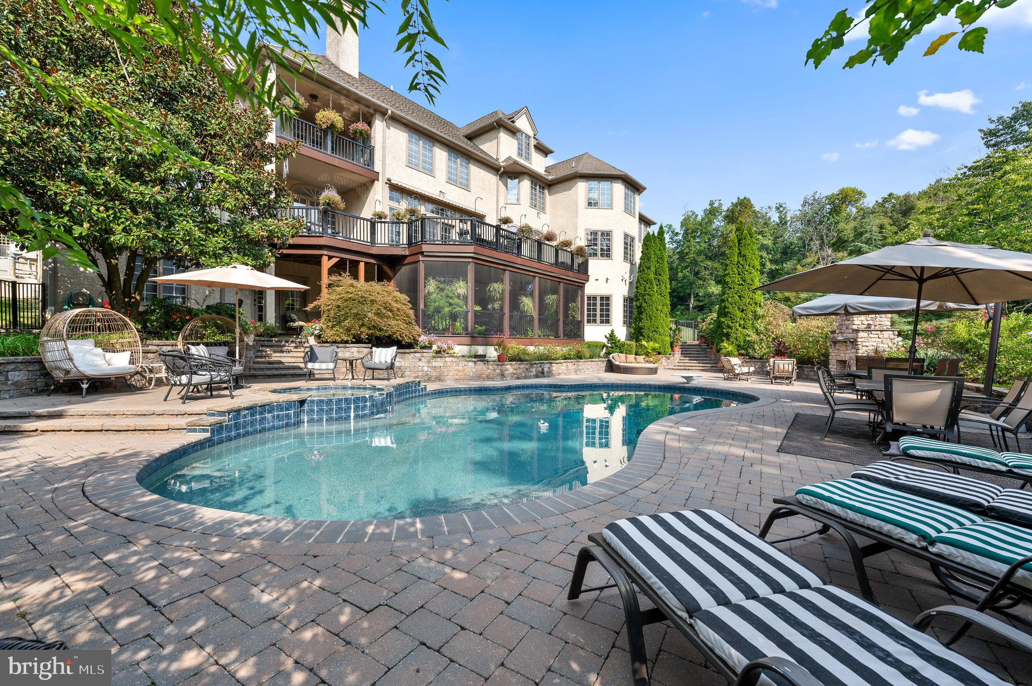 365 ARBOR CIRCLE