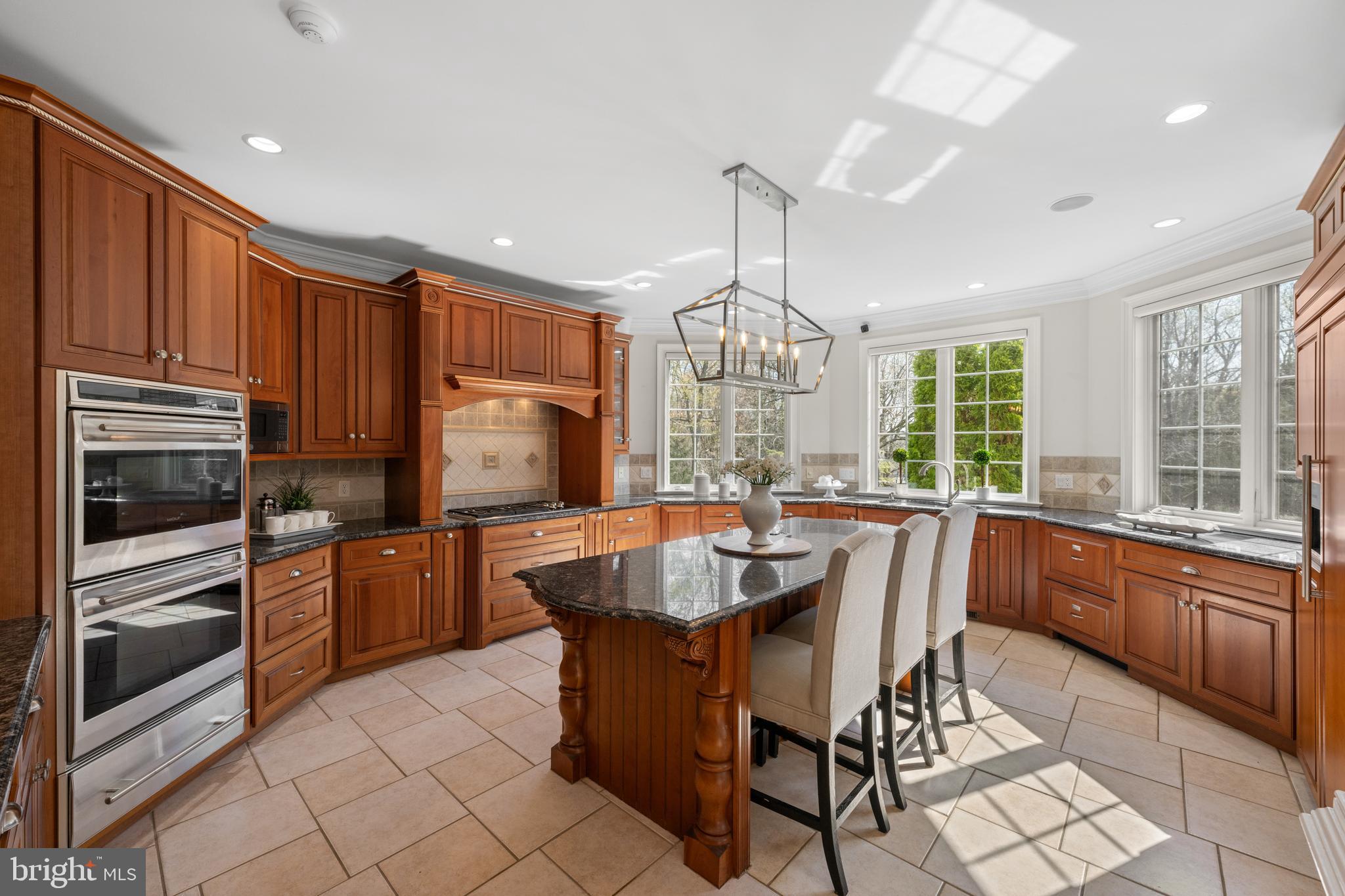365 ARBOR CIRCLE