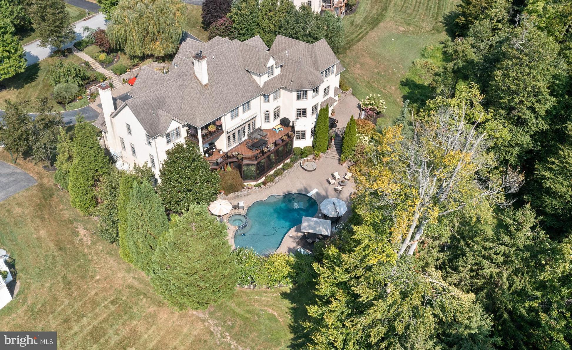 365 ARBOR CIRCLE