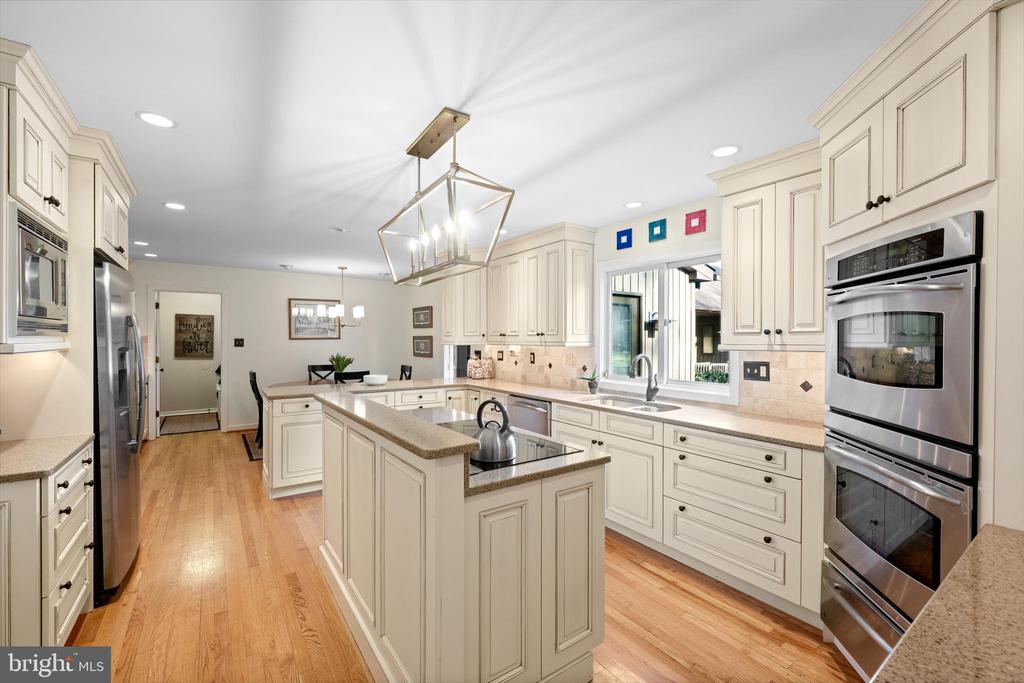 57 SUGAR MAPLE DRIVE