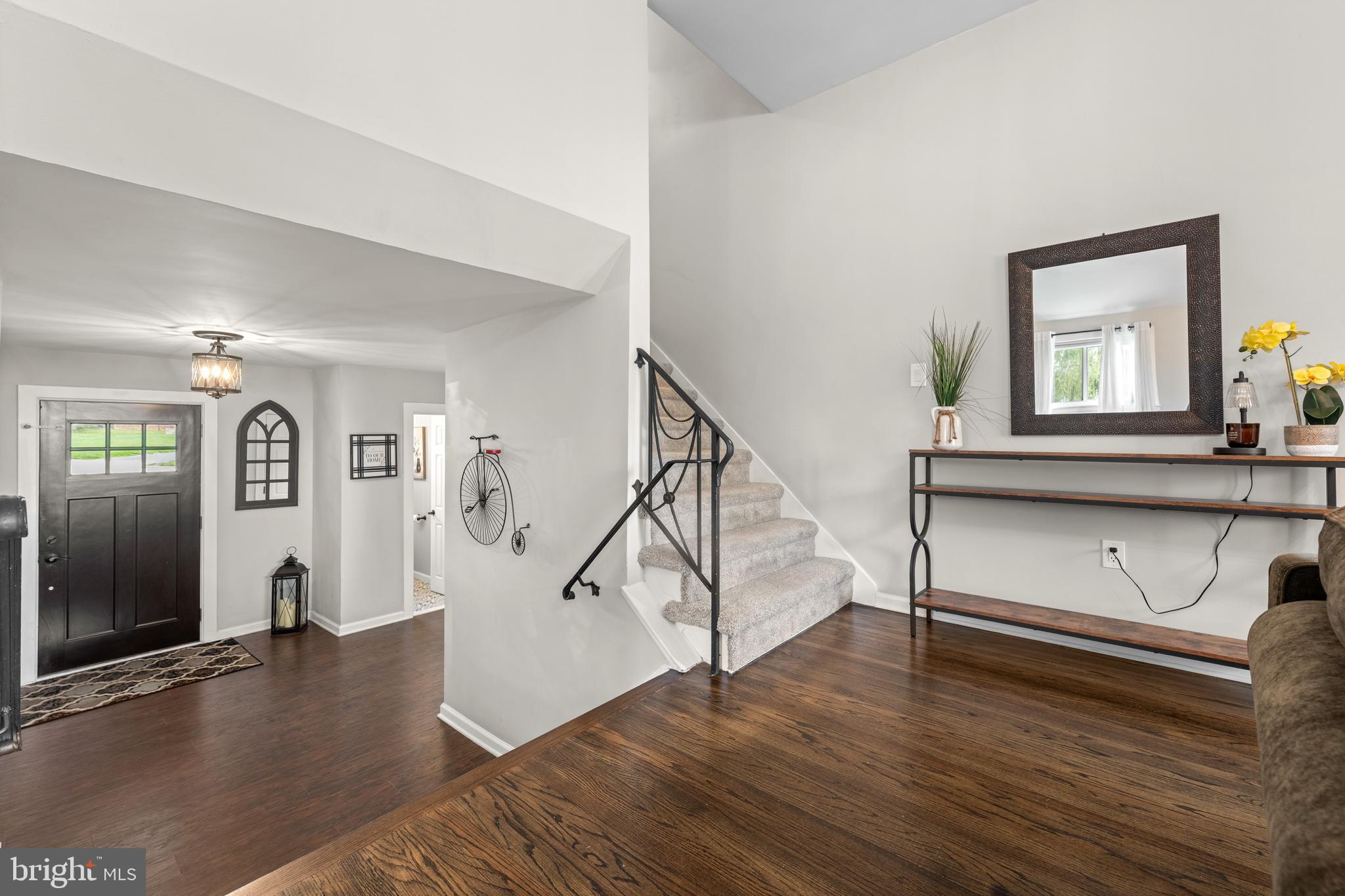 221 HEMLOCK LANE