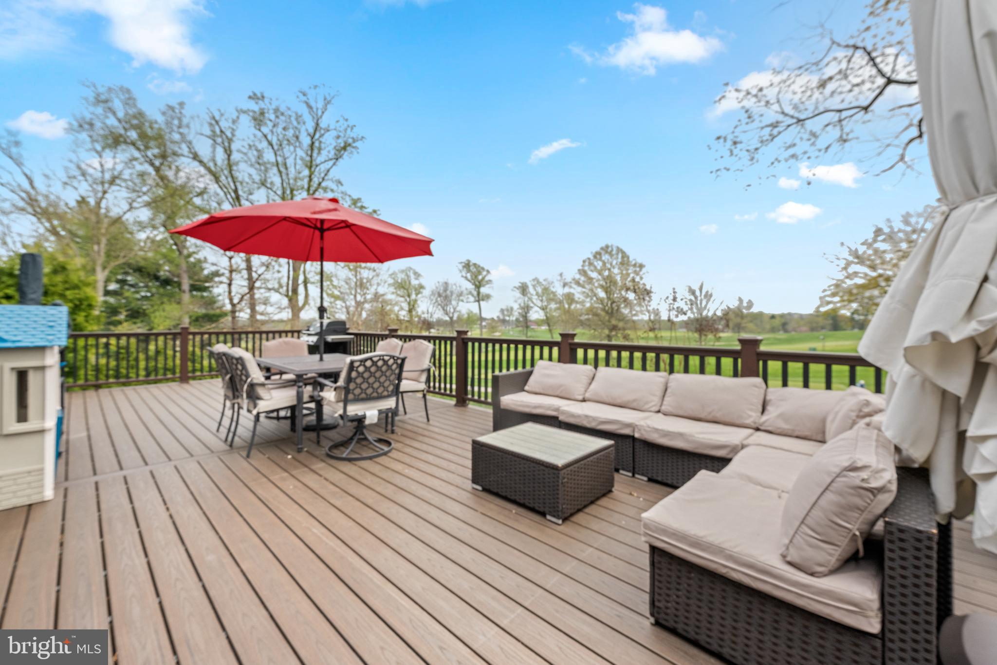 221 HEMLOCK LANE