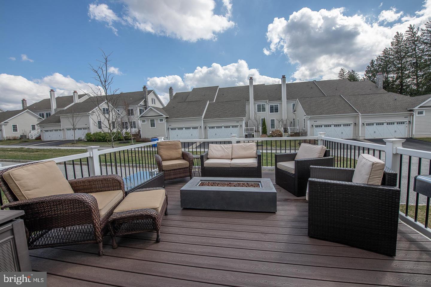3720 ROSE TRADER LANE