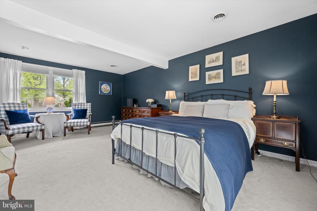 548 CLAREMONT ROAD