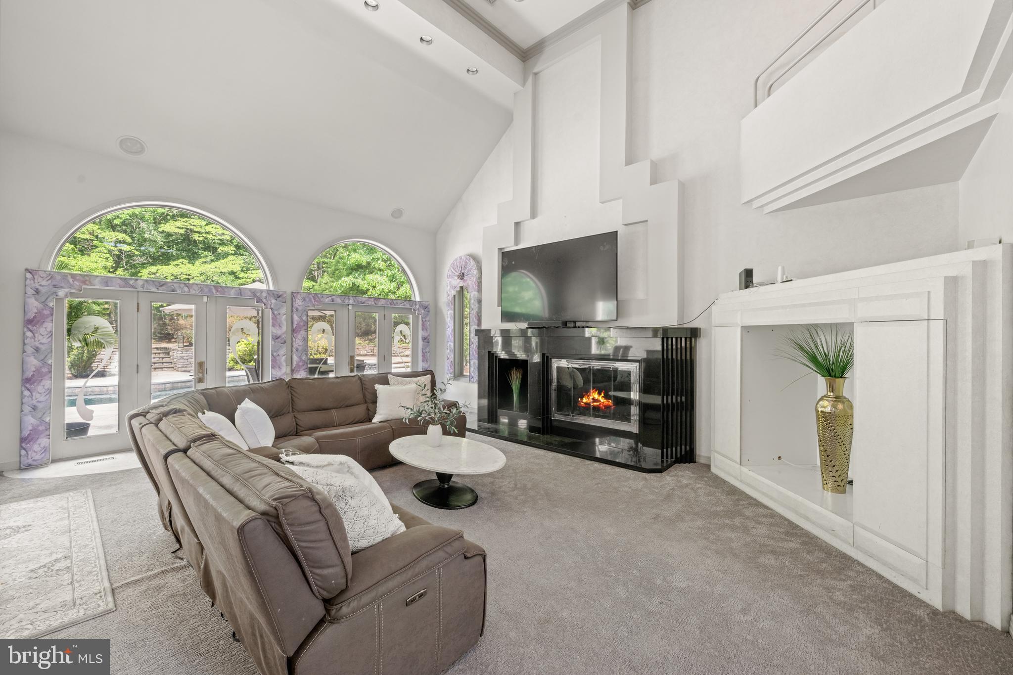46 SLEEPY HOLLOW DRIVE