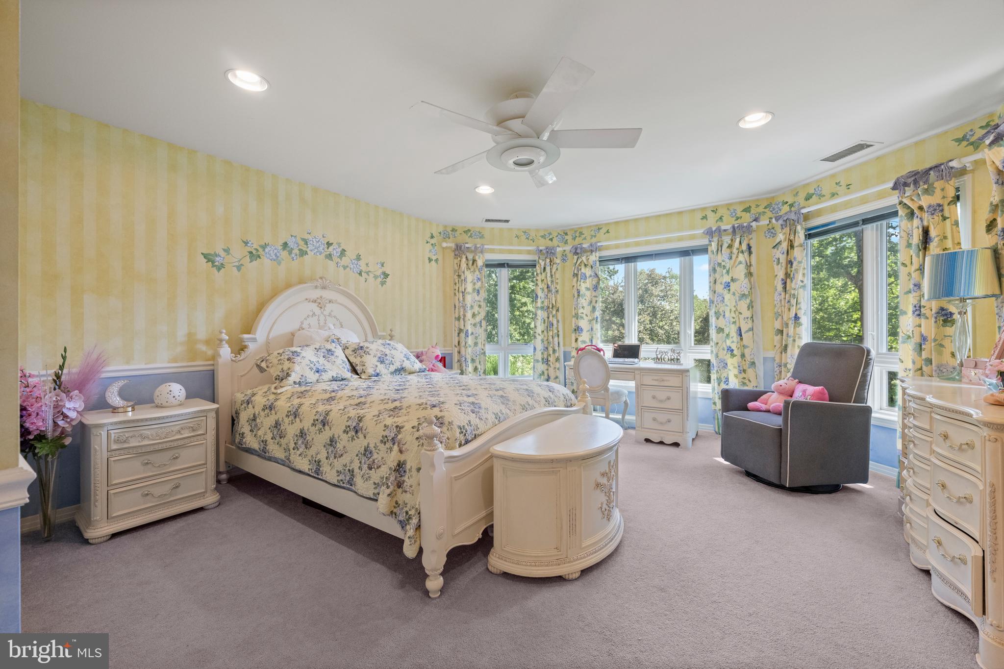 46 SLEEPY HOLLOW DRIVE