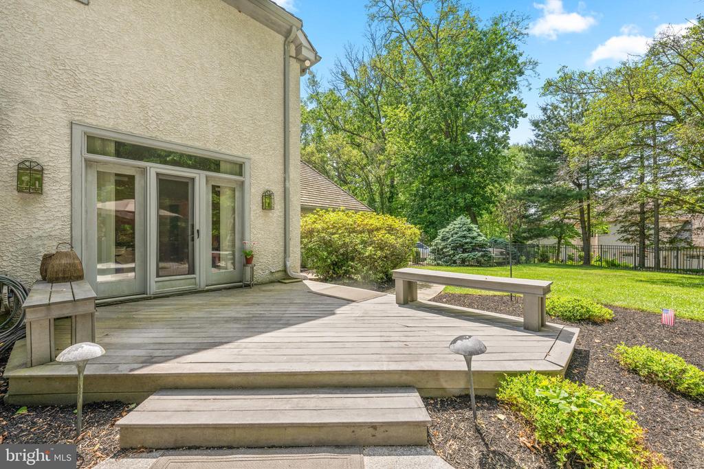 46 SLEEPY HOLLOW DRIVE
