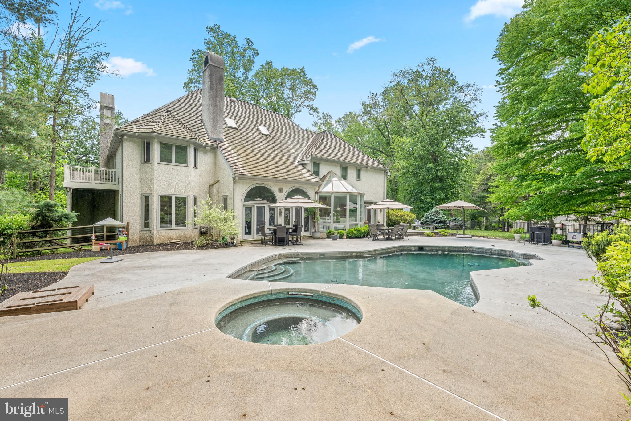 46 SLEEPY HOLLOW DRIVE