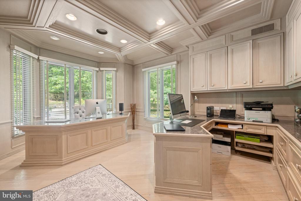 46 SLEEPY HOLLOW DRIVE