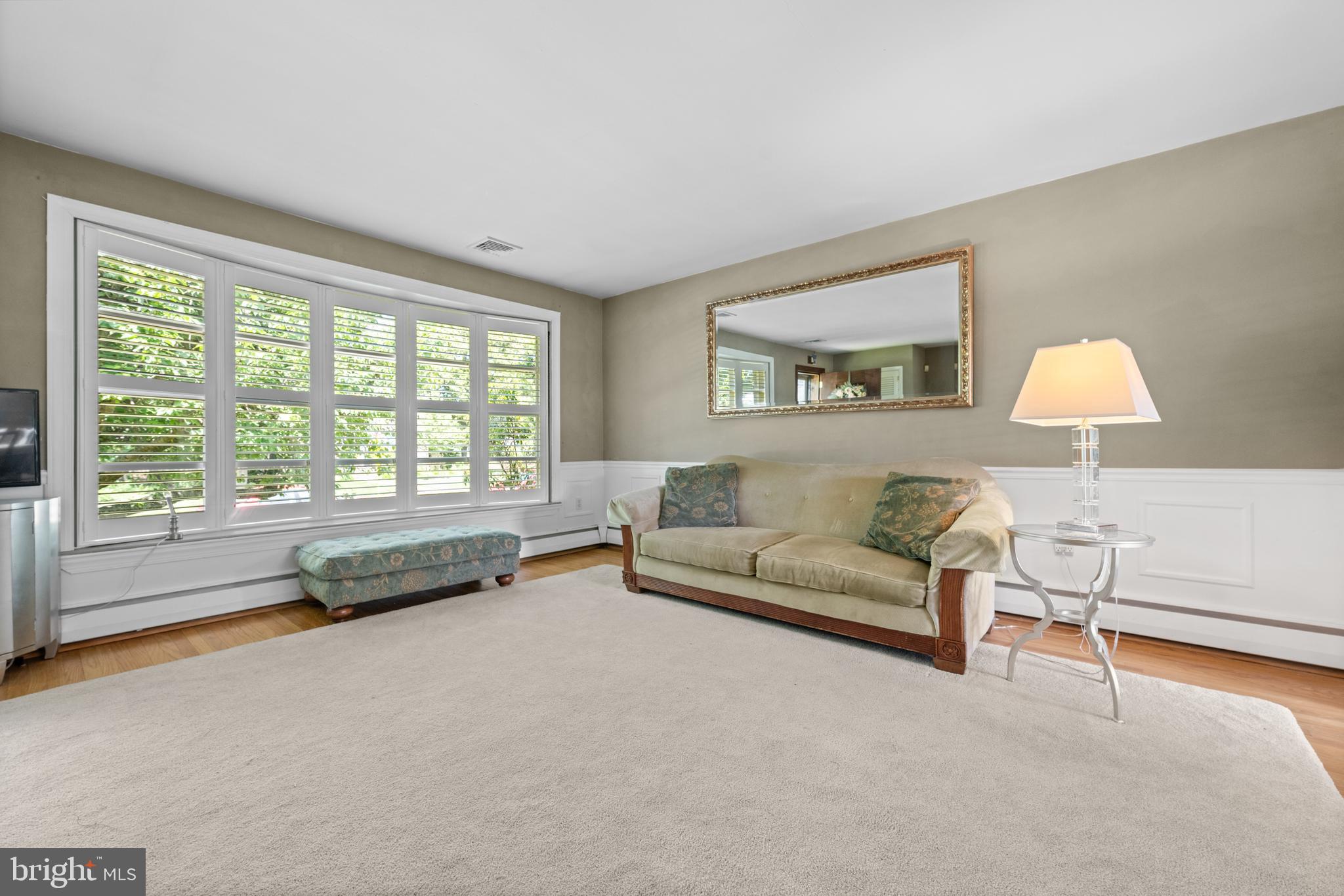 260 AVON ROAD