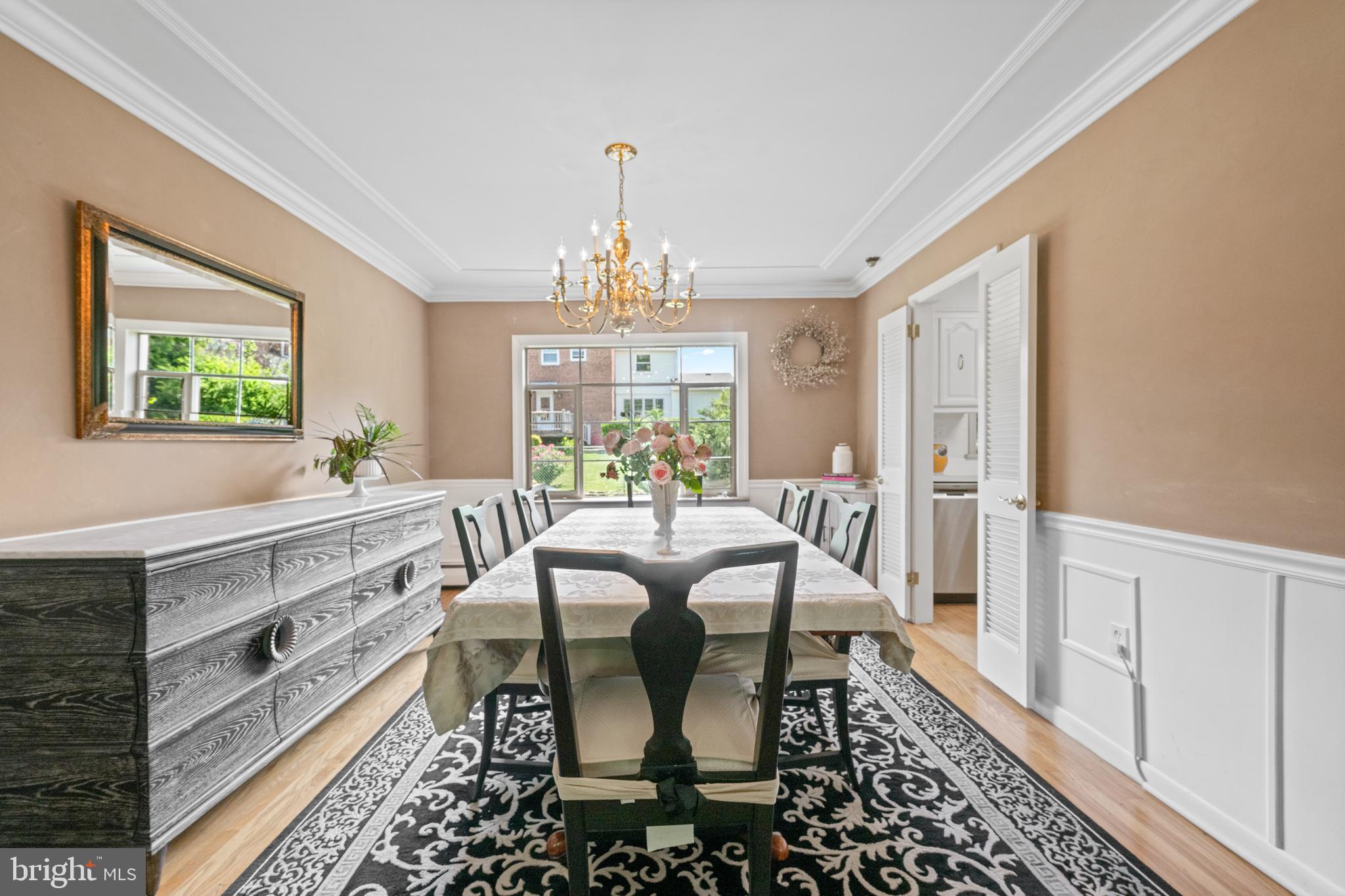 260 AVON ROAD