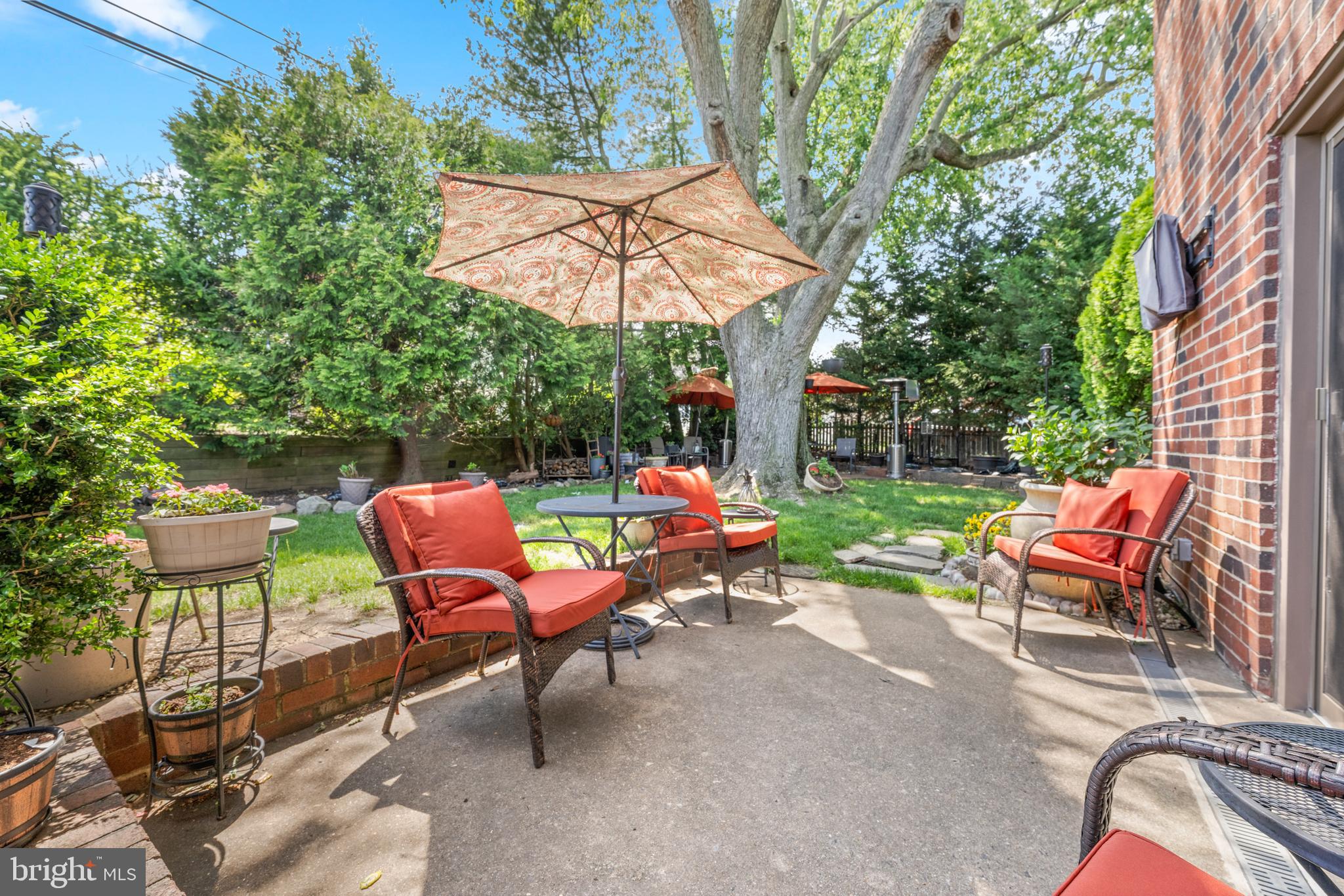 260 AVON ROAD