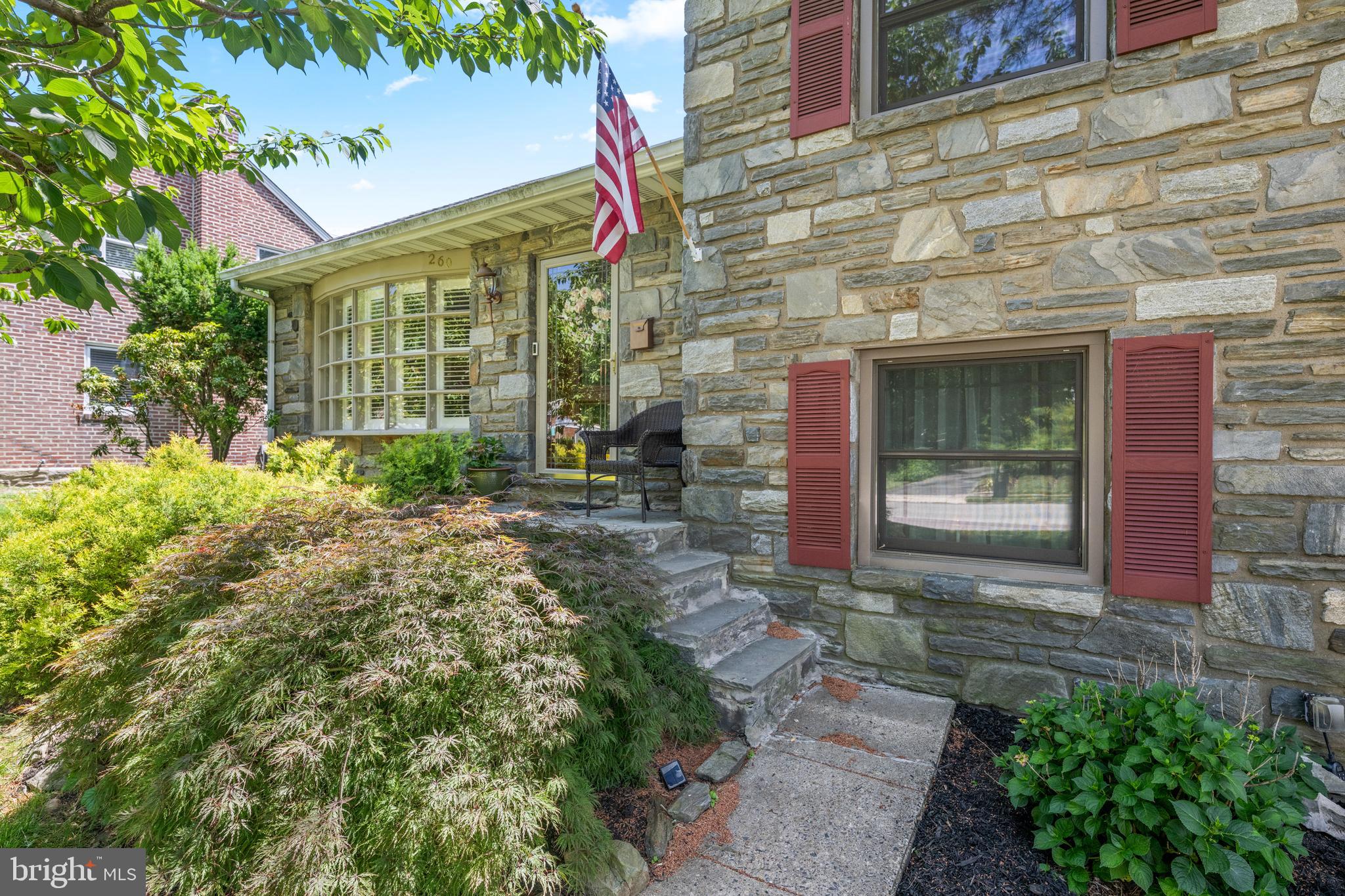 260 AVON ROAD