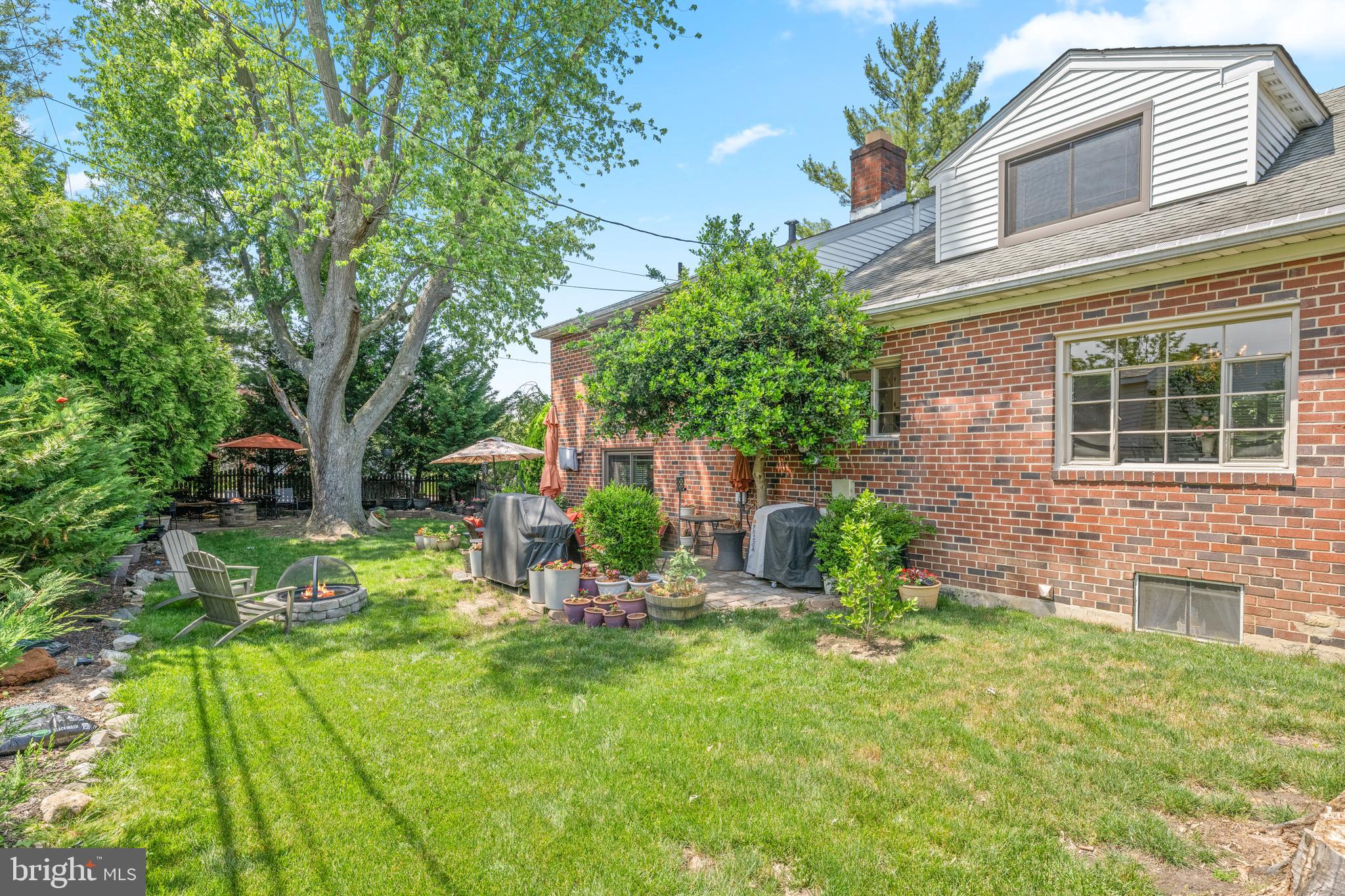 260 AVON ROAD