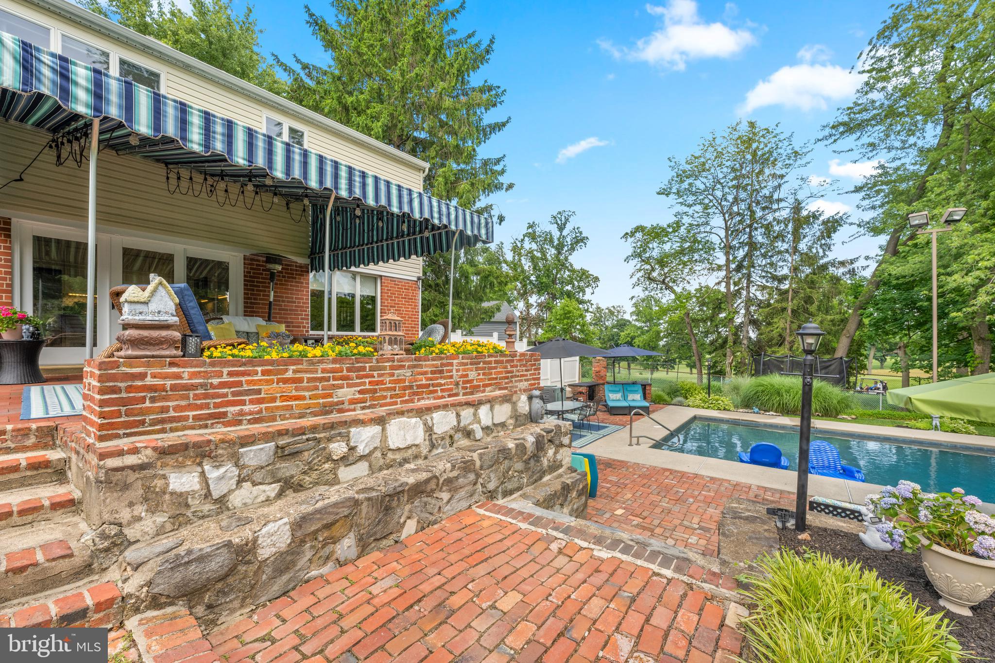 217 HEMLOCK LANE