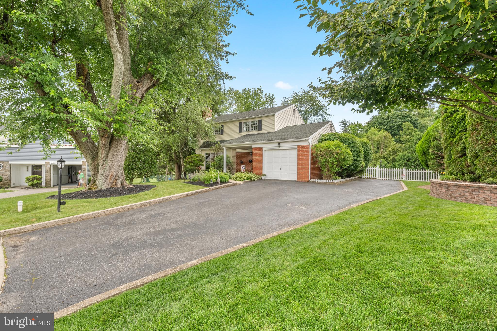 217 HEMLOCK LANE