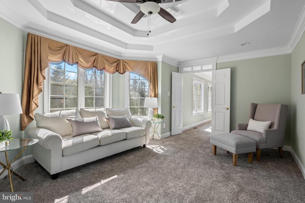 365 ARBOR CIRCLE