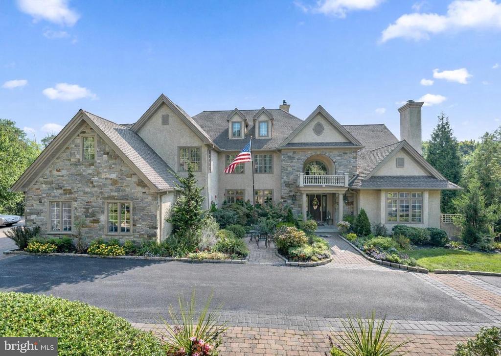 365 ARBOR CIRCLE