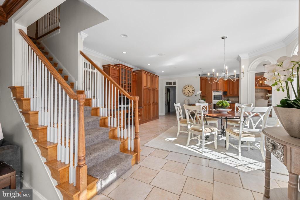 365 ARBOR CIRCLE