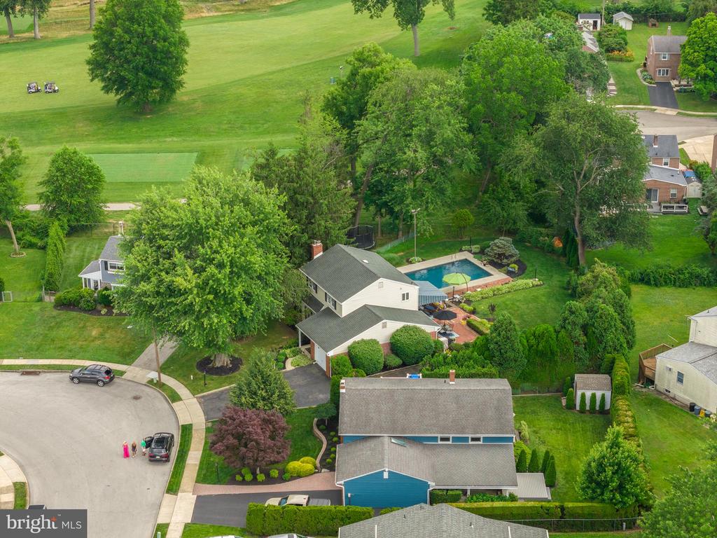 217 HEMLOCK LANE