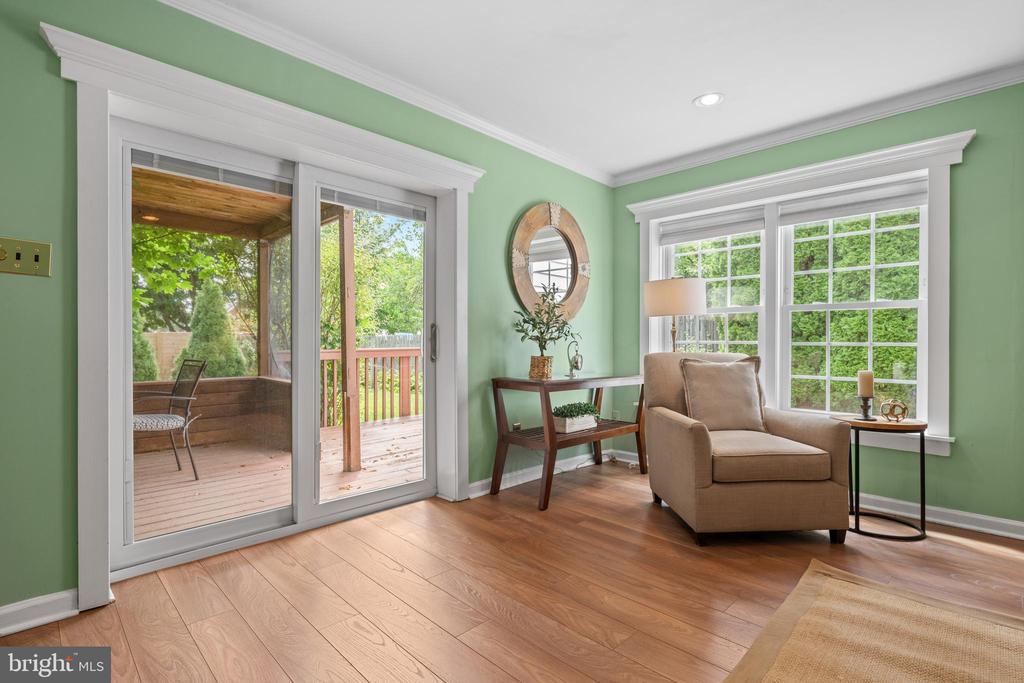 77 FOREST ROAD