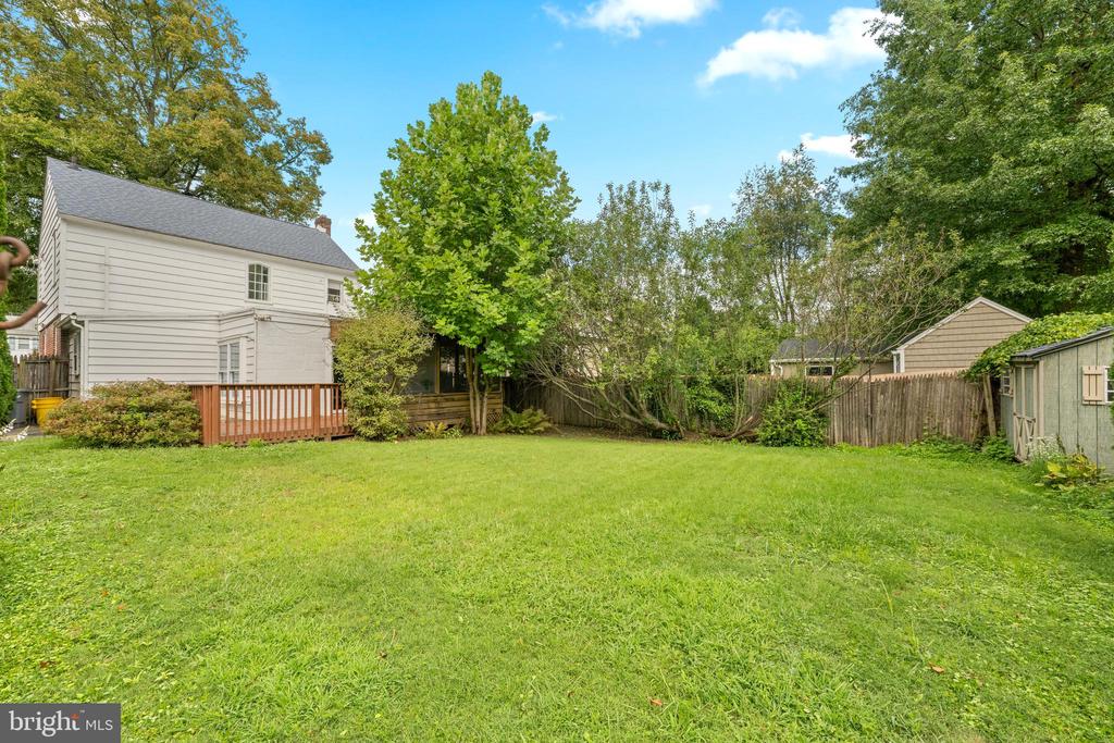 77 FOREST ROAD
