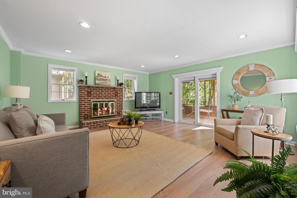 77 FOREST ROAD