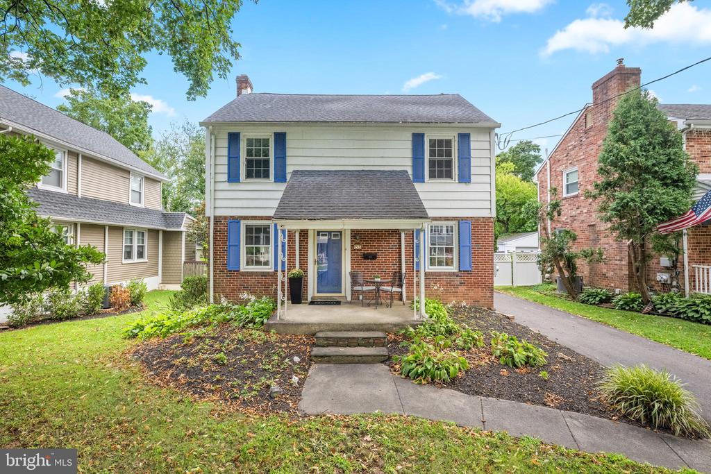 77 FOREST ROAD