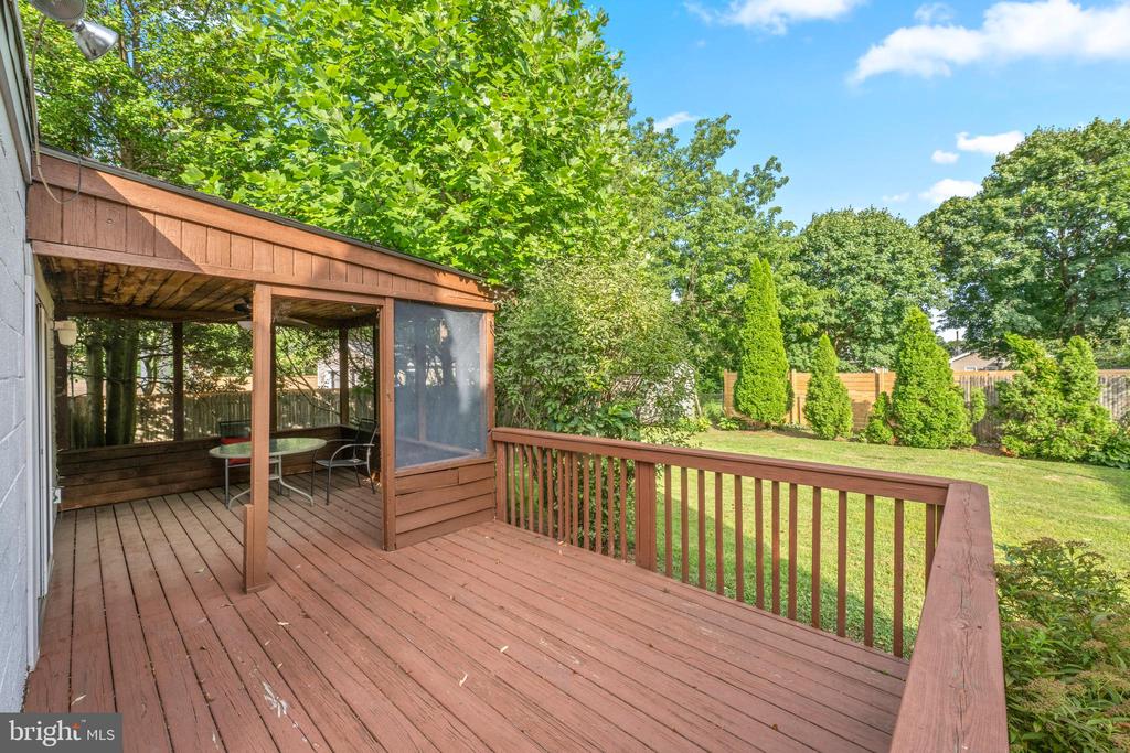77 FOREST ROAD
