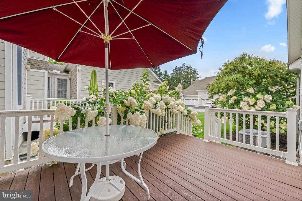 3723 ROSEMONT PASS