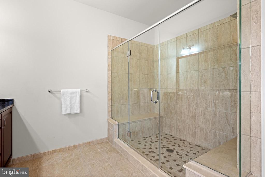 3723 ROSEMONT PASS