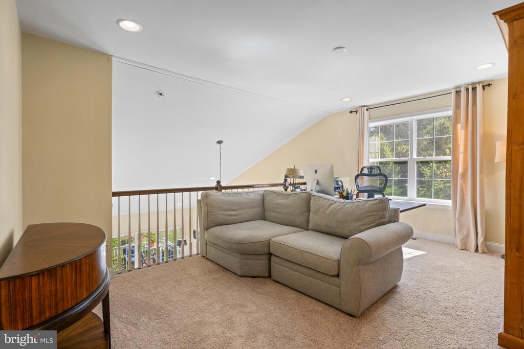 3555 MUIRWOOD DRIVE