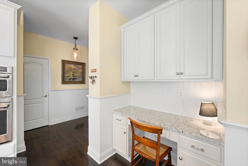 3555 MUIRWOOD DRIVE