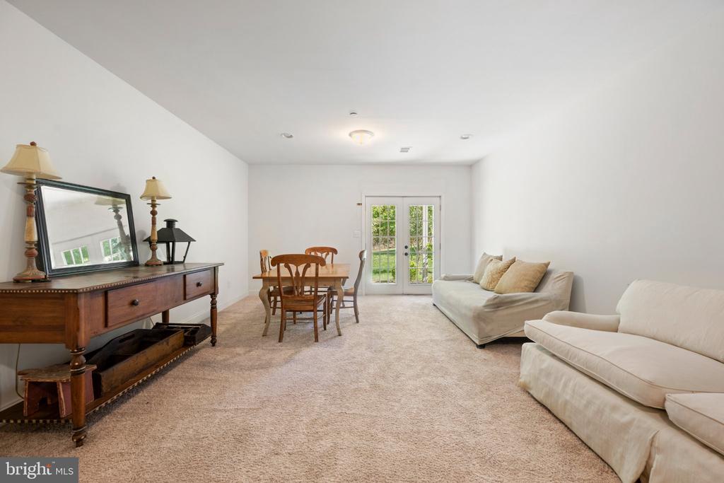 3555 MUIRWOOD DRIVE